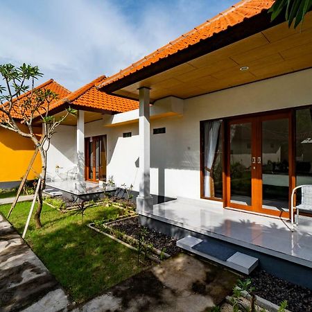 Anugrah Sari Homestay By Wizzela Nusa Lembongan  Ngoại thất bức ảnh